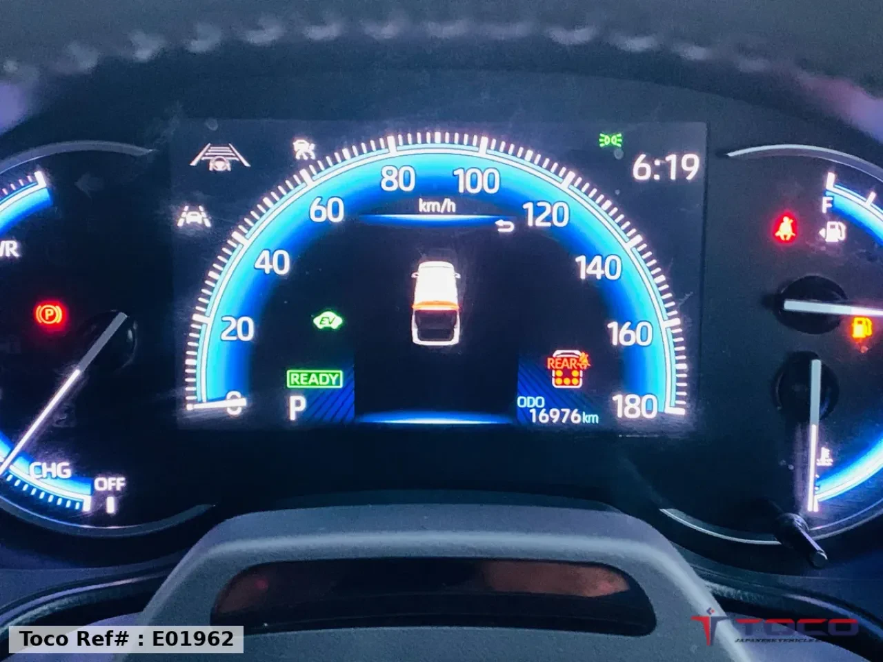 2022 TOYOTA VOXY