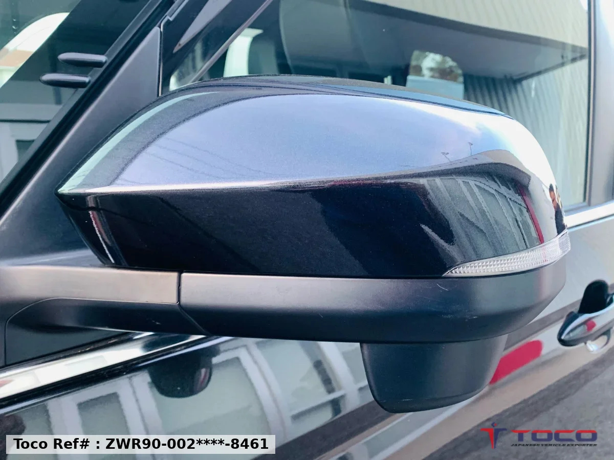 2022 TOYOTA VOXY