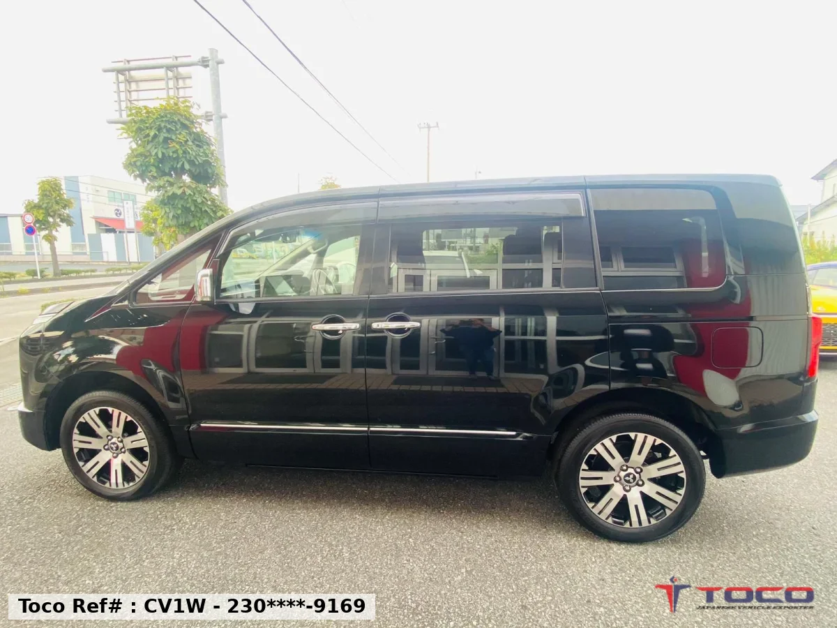 2021 MITSUBISHI DELICA P