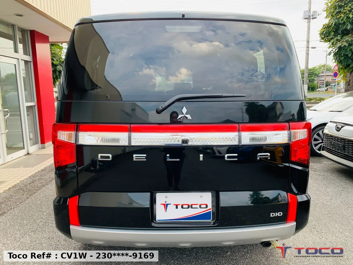 2021 MITSUBISHI DELICA P