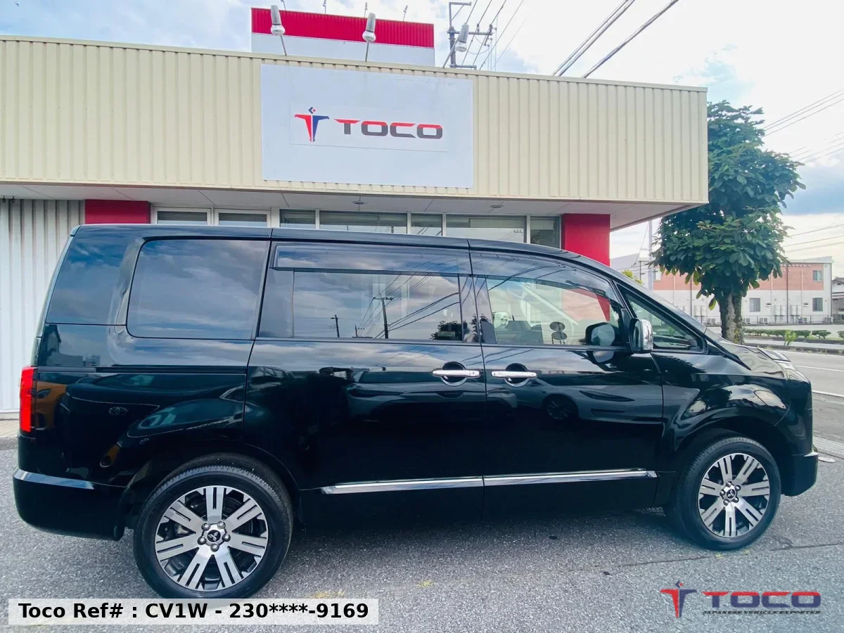 2021 MITSUBISHI DELICA P