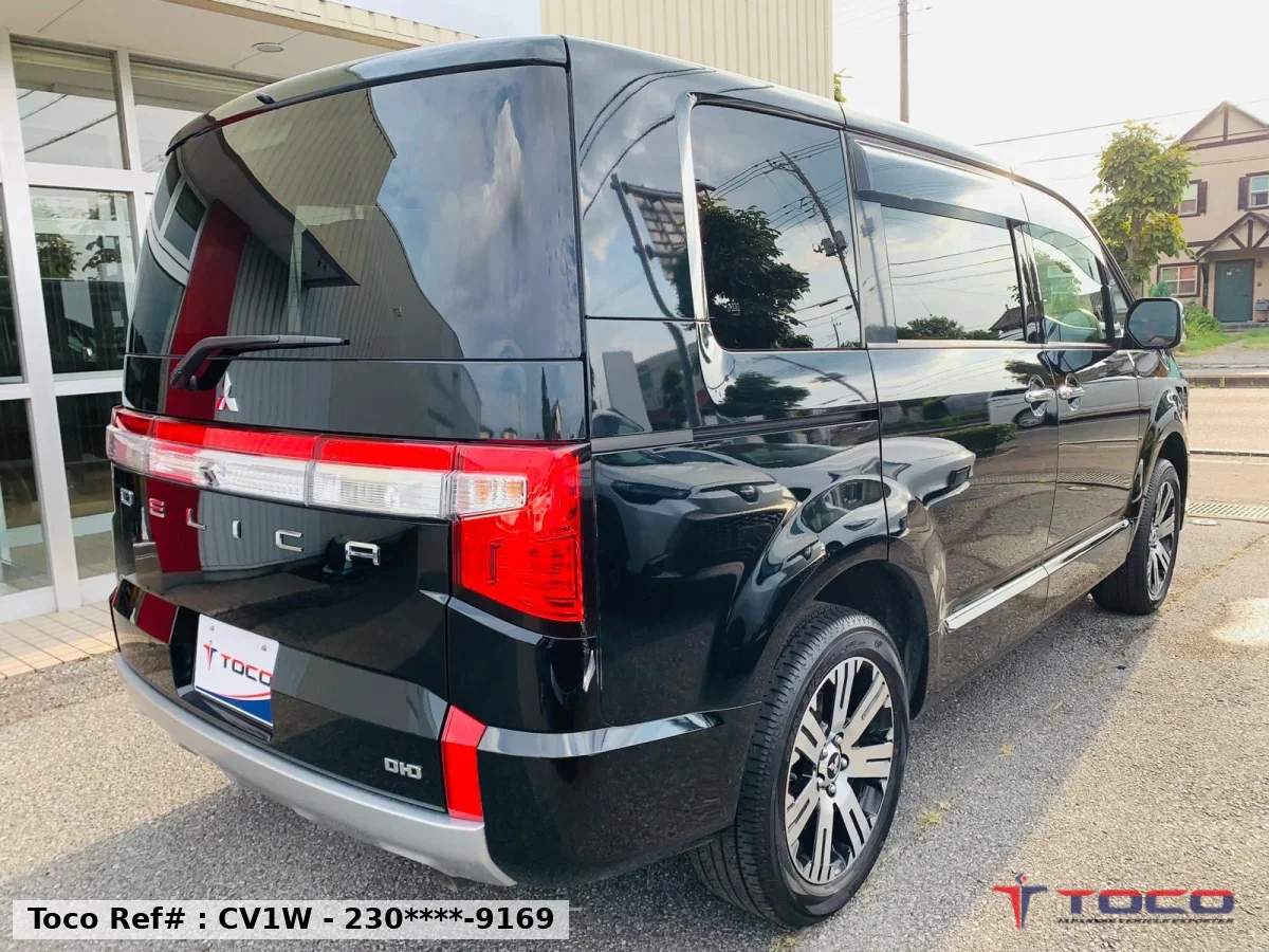 2021 MITSUBISHI DELICA P