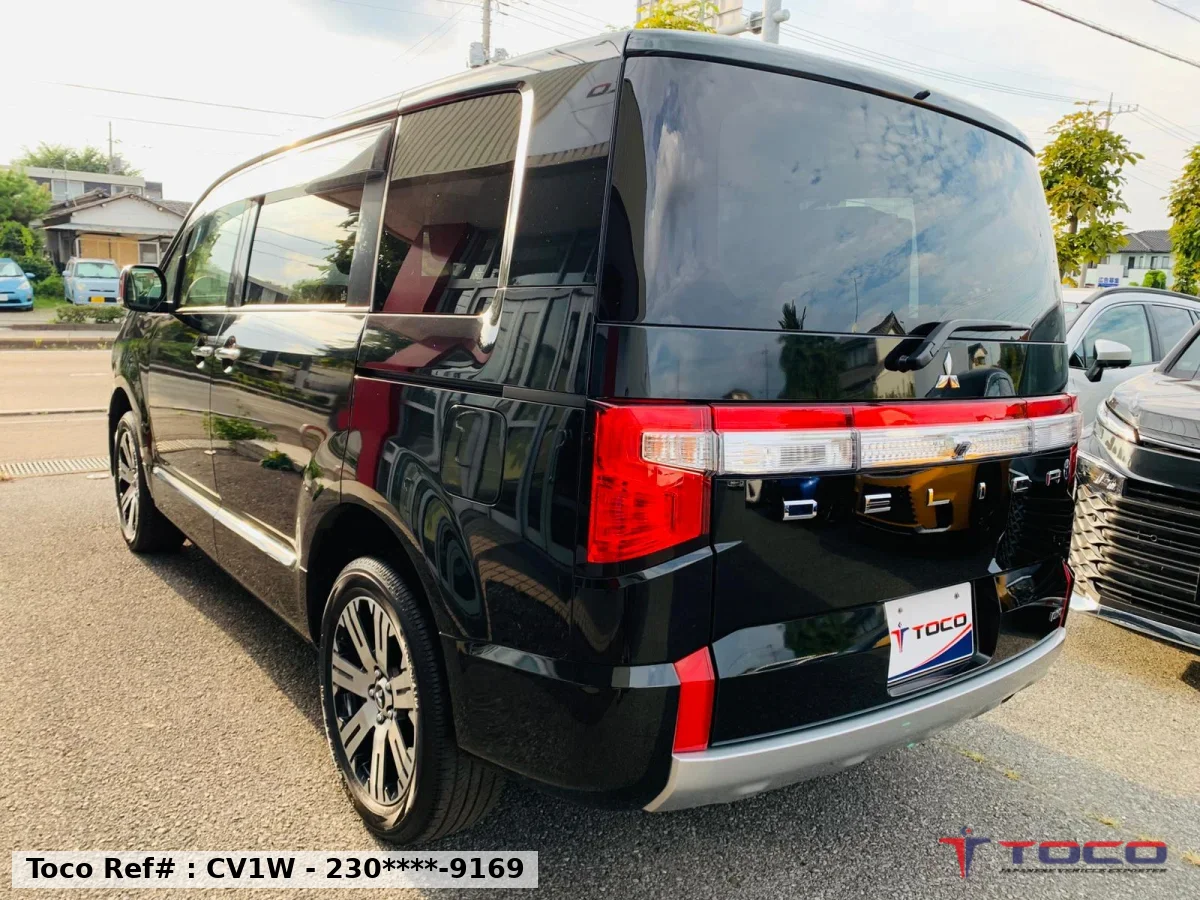 2021 MITSUBISHI DELICA P