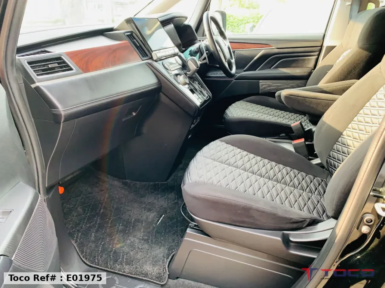 2021 MITSUBISHI DELICA P