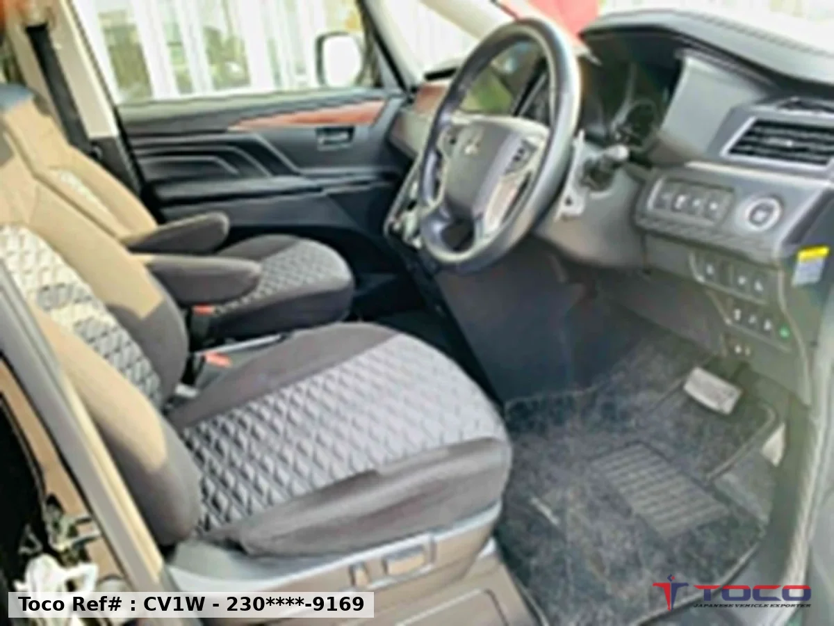 2021 MITSUBISHI DELICA P