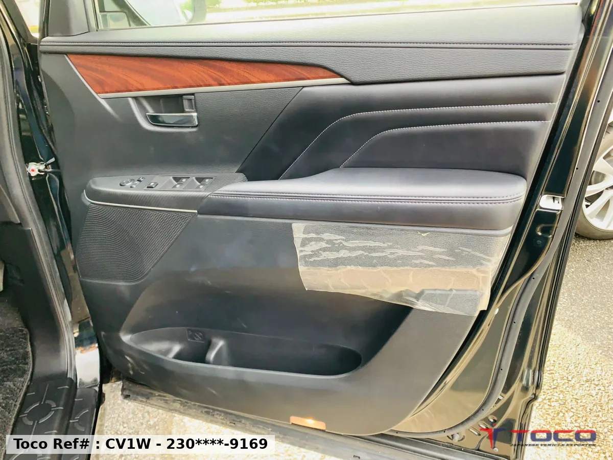 2021 MITSUBISHI DELICA P