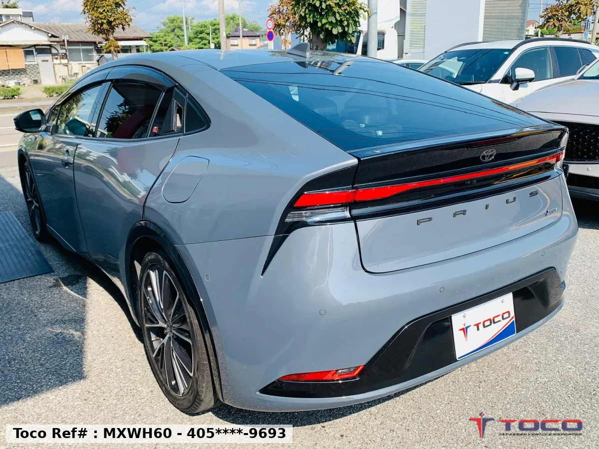 2023 TOYOTA PRIUS