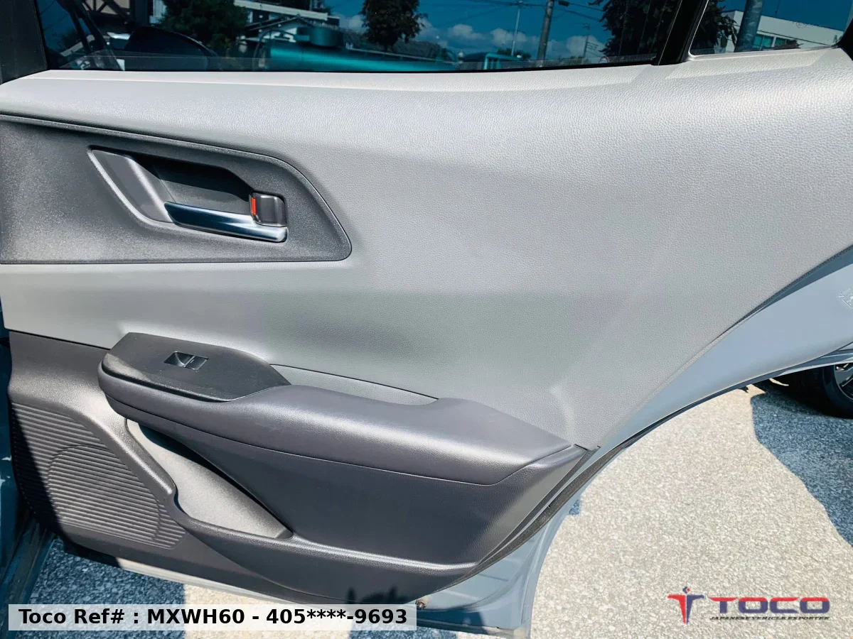2023 TOYOTA PRIUS
