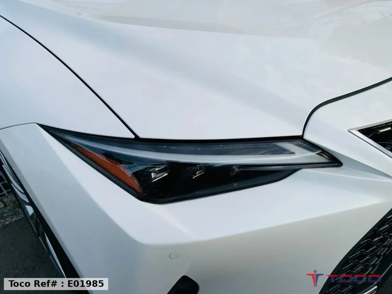 2023 Lexus IS300h