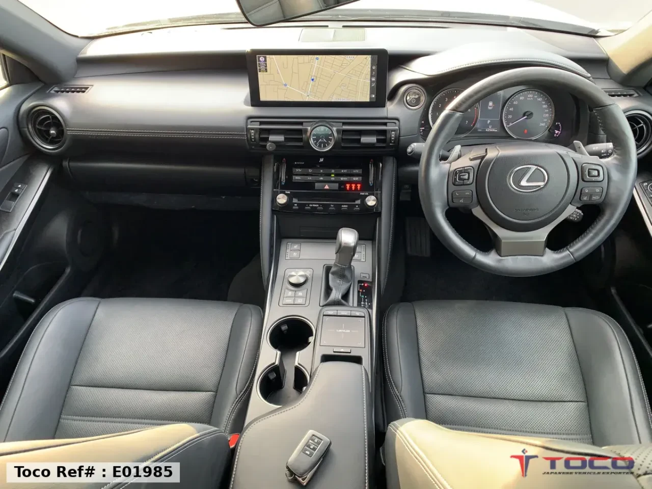 2023 Lexus IS300h