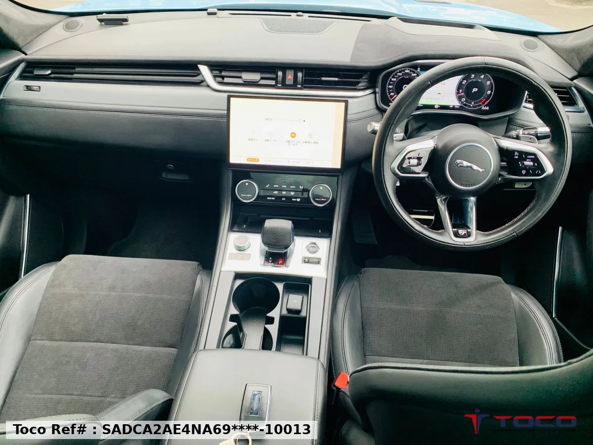 2022 - JAGUAR F PACE
