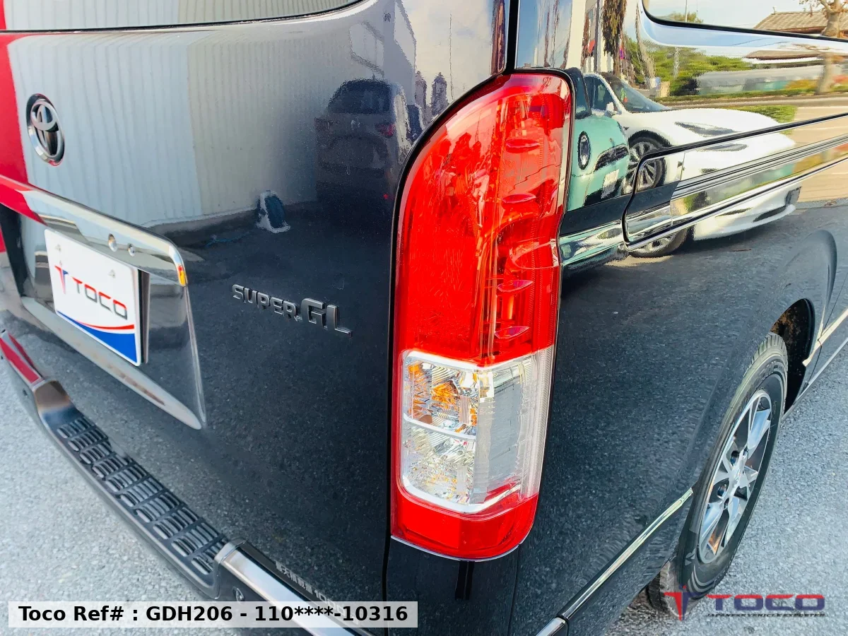 2024 TOYOTA HIACE SUPER GL
