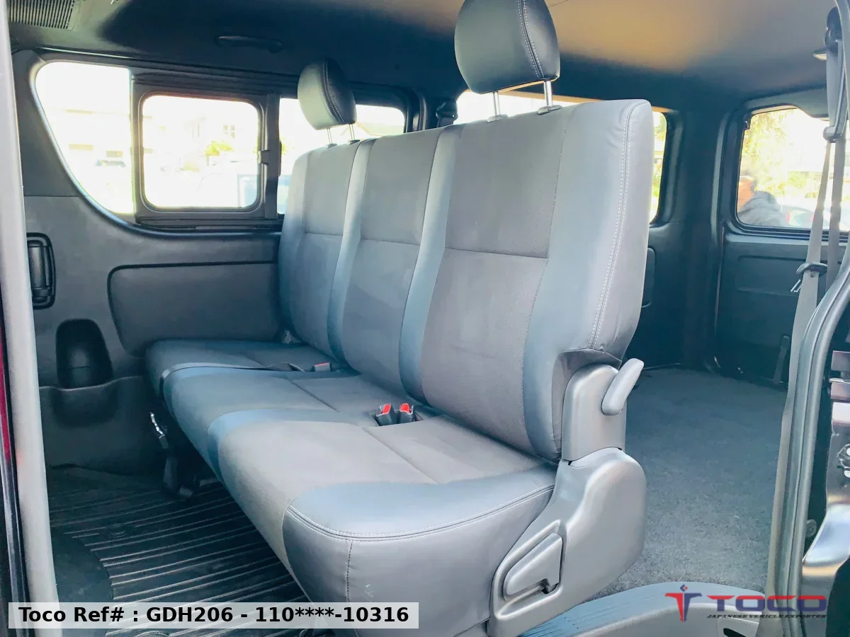 2024 TOYOTA HIACE SUPER GL