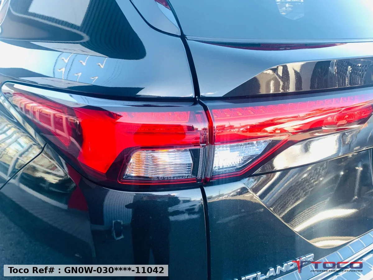 2023 Mitsubishi Outlander-PHEV