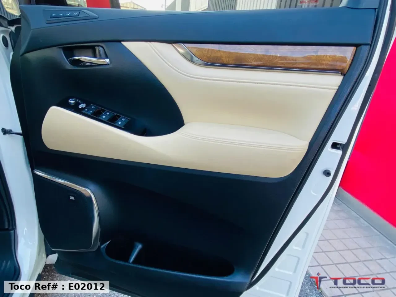 2015 Toyota ALPHARD