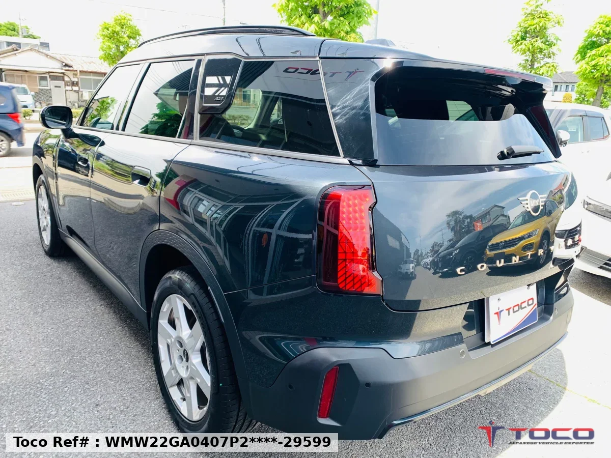 2024 MINI COUNTRYMAN