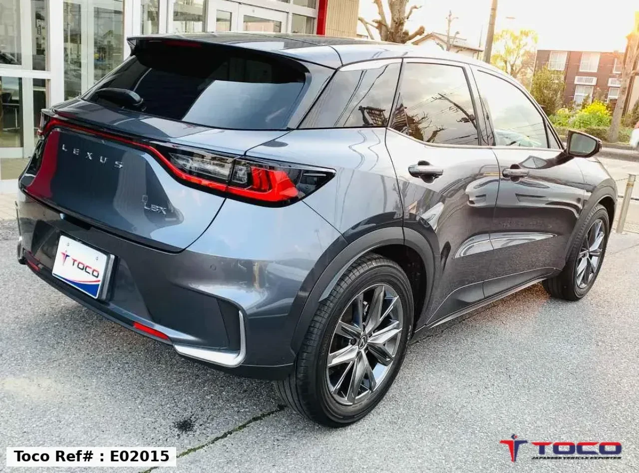 2024 LEXUS LBX