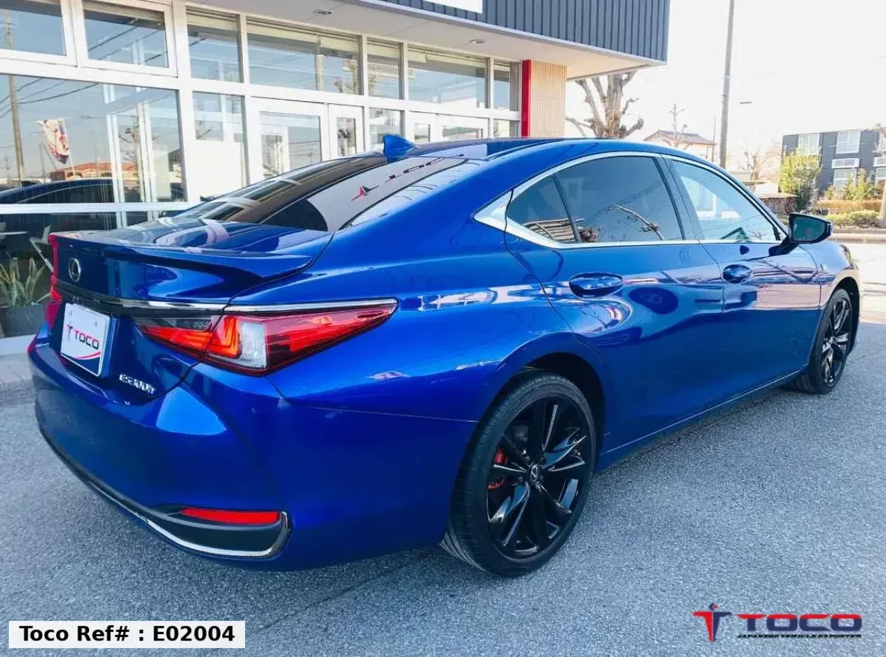 2023 LEXUS ES