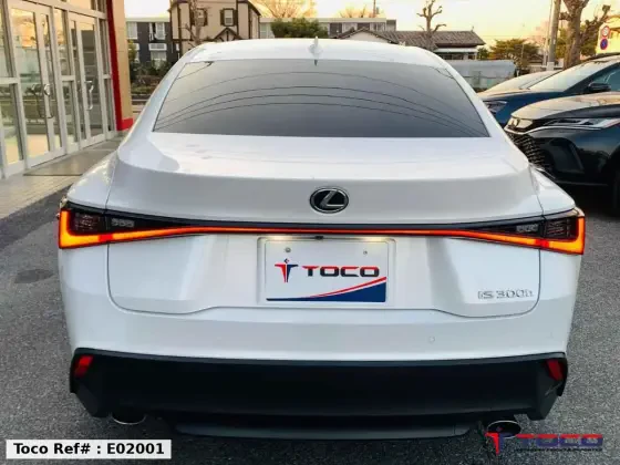 2024 LEXUS IS