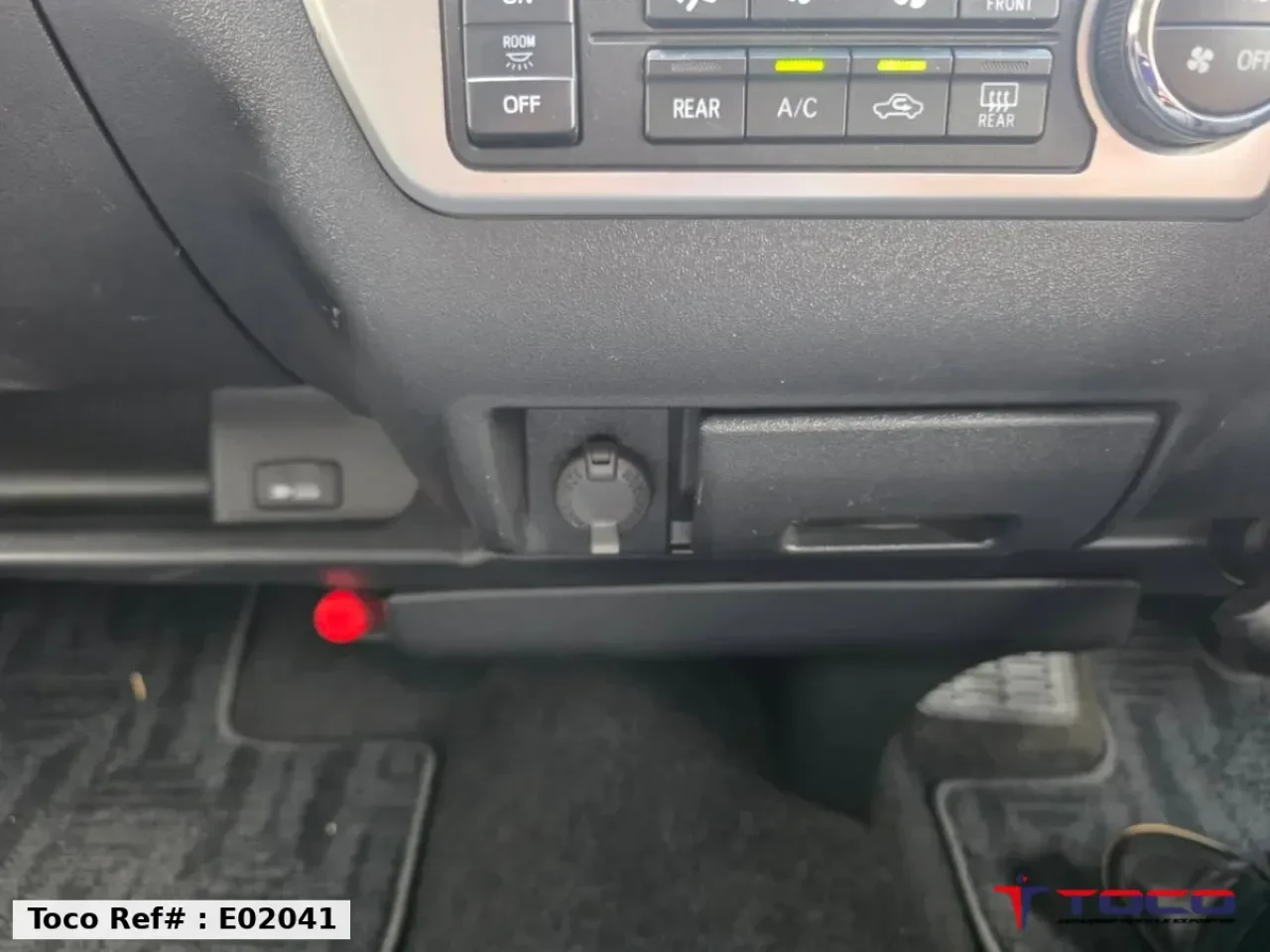 2021 TOYOTA HIACE WAGON