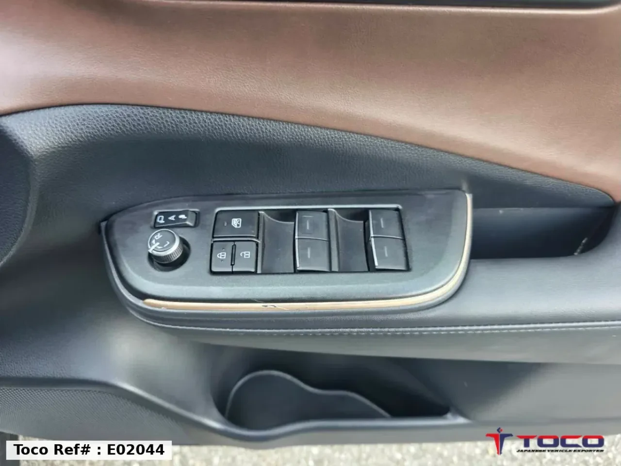 2023 TOYOTA CROWN HYBRID
