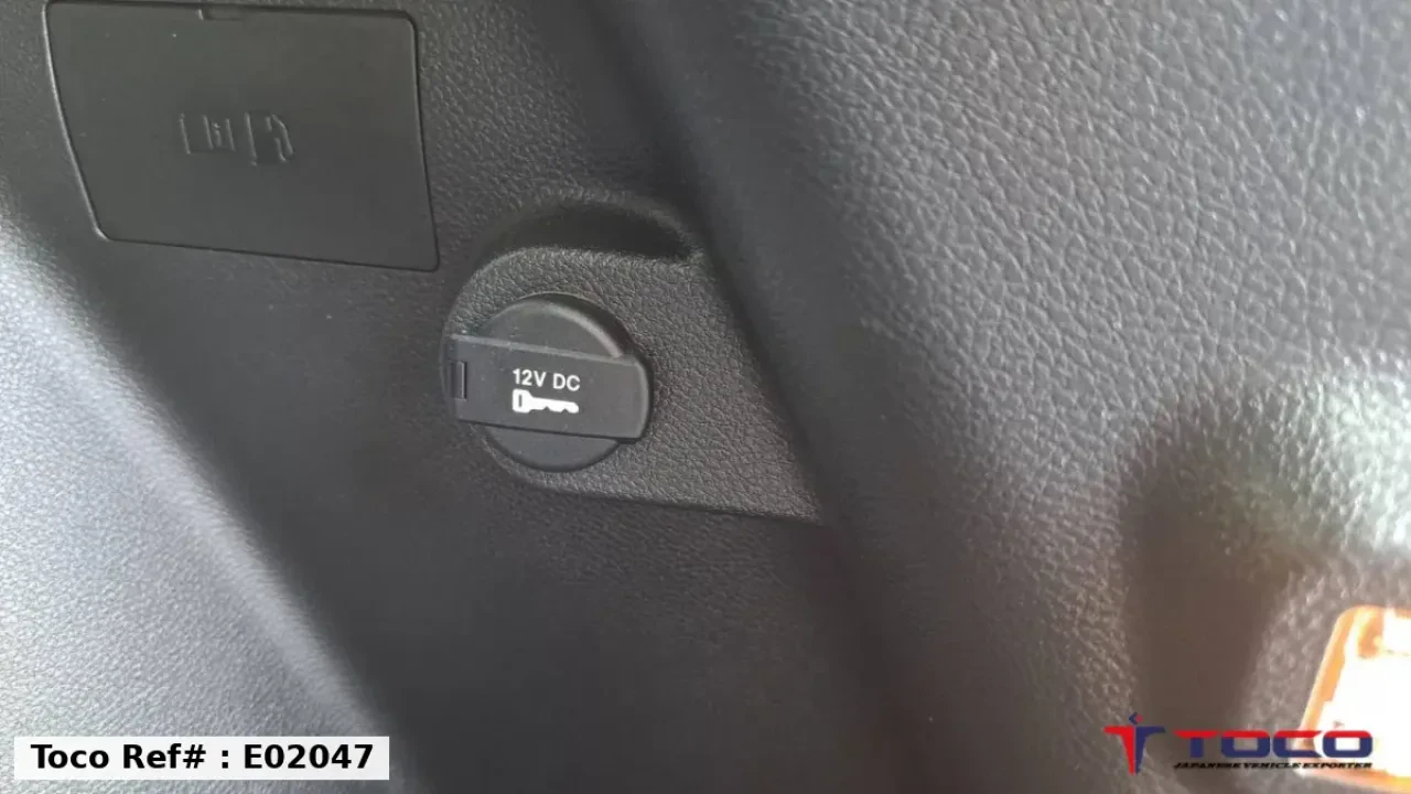 2024 JEEP Commander Limited