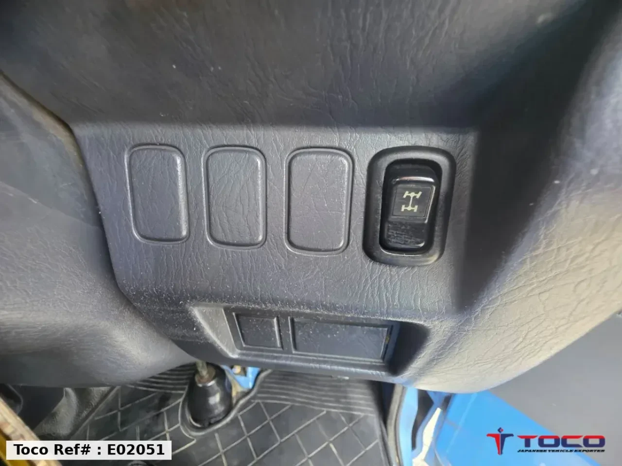 2004 DAIHATSU HIJET TRUCK