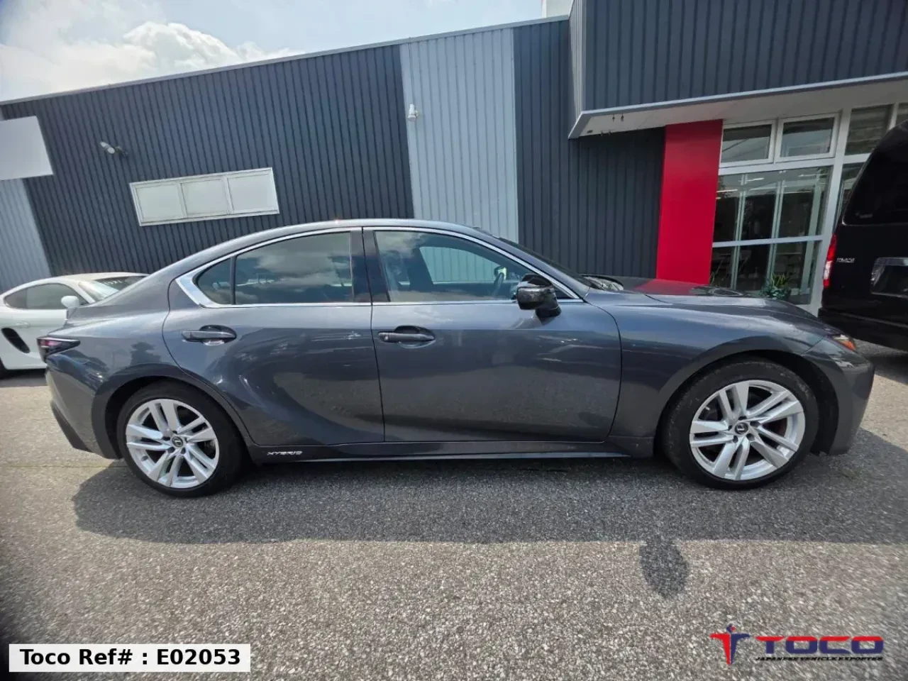 2022 LEXUS IS