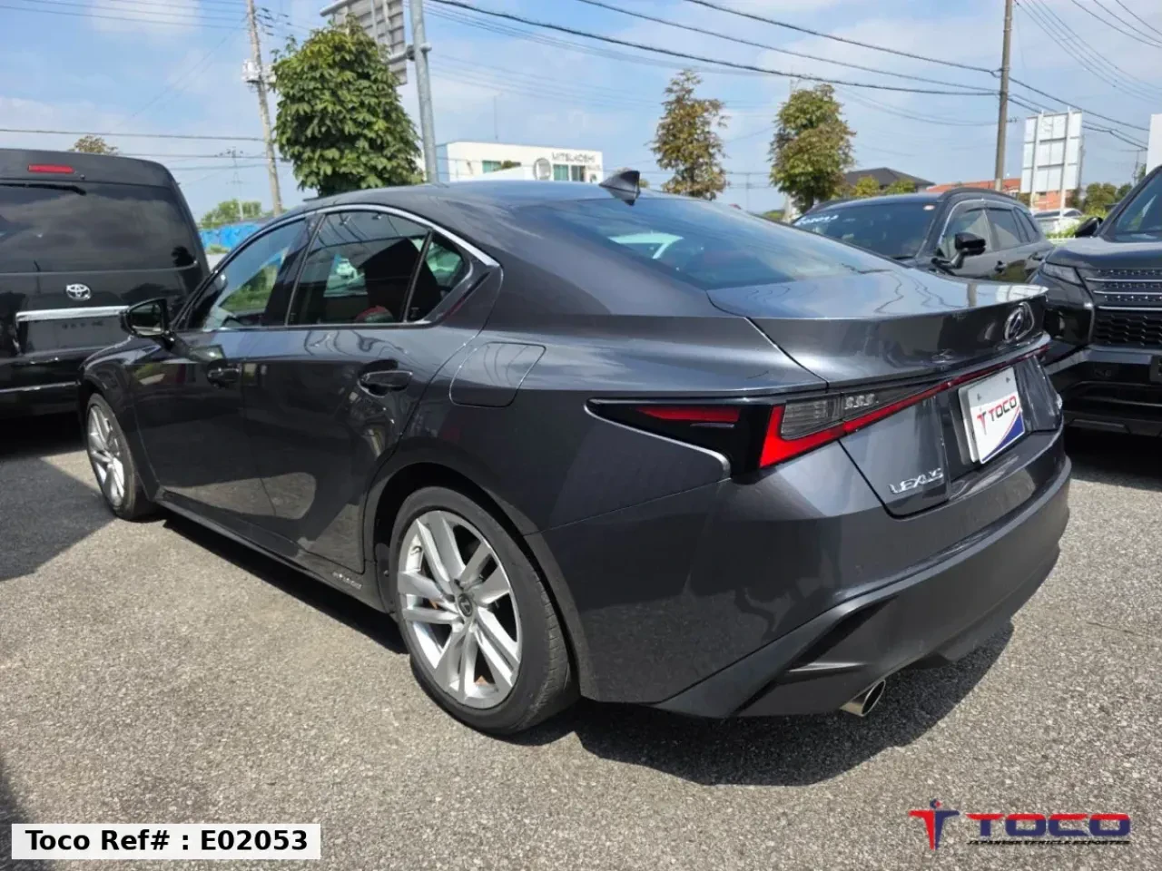 2022 LEXUS IS
