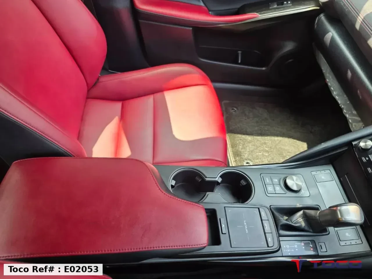 2022 LEXUS IS