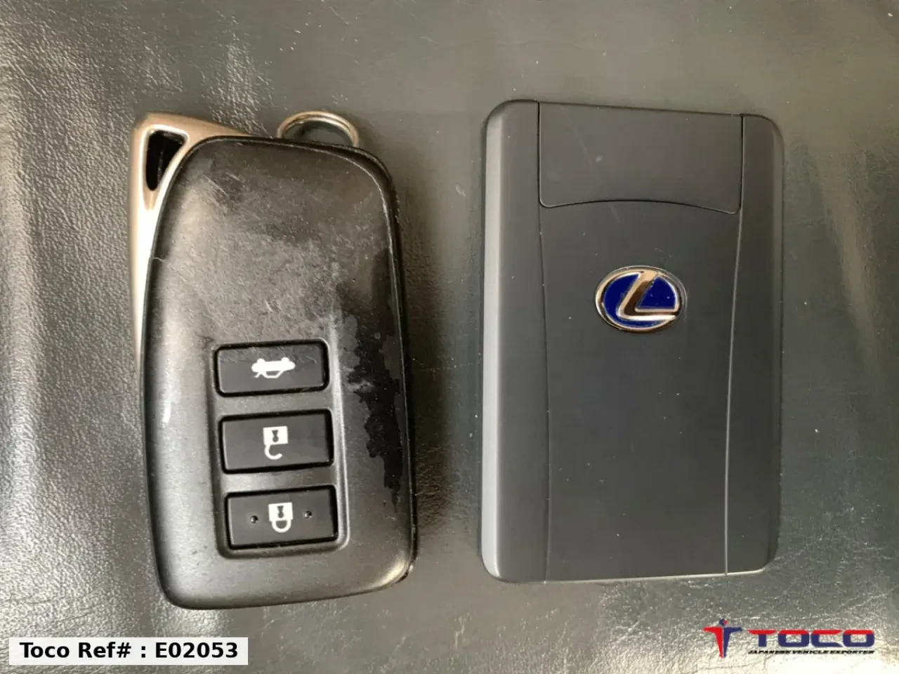 2022 LEXUS IS
