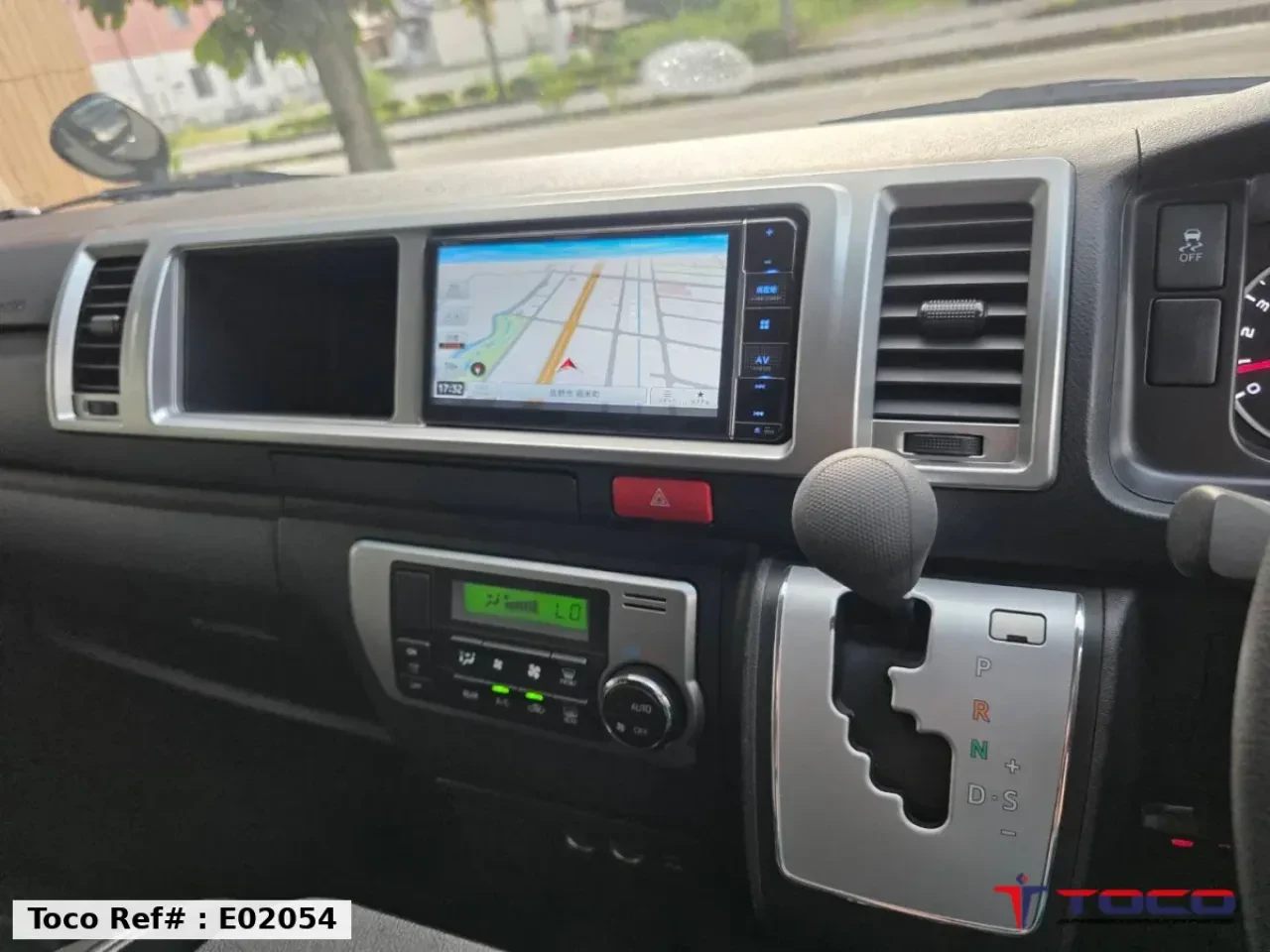 2020 HIACE WAGON