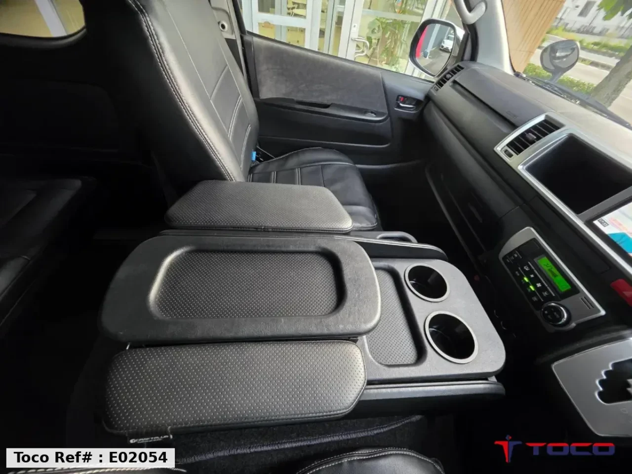 2020 HIACE WAGON