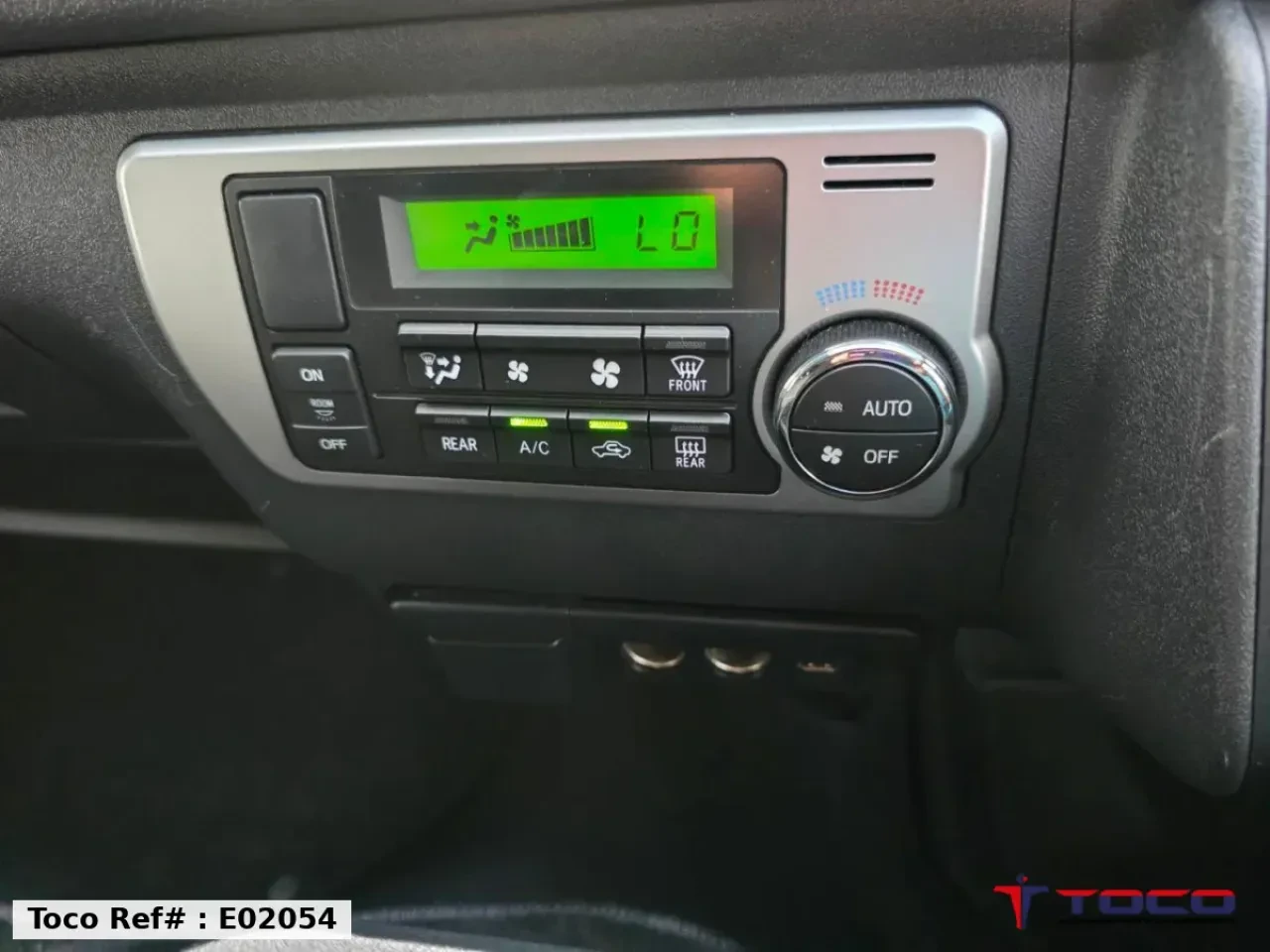 2020 HIACE WAGON