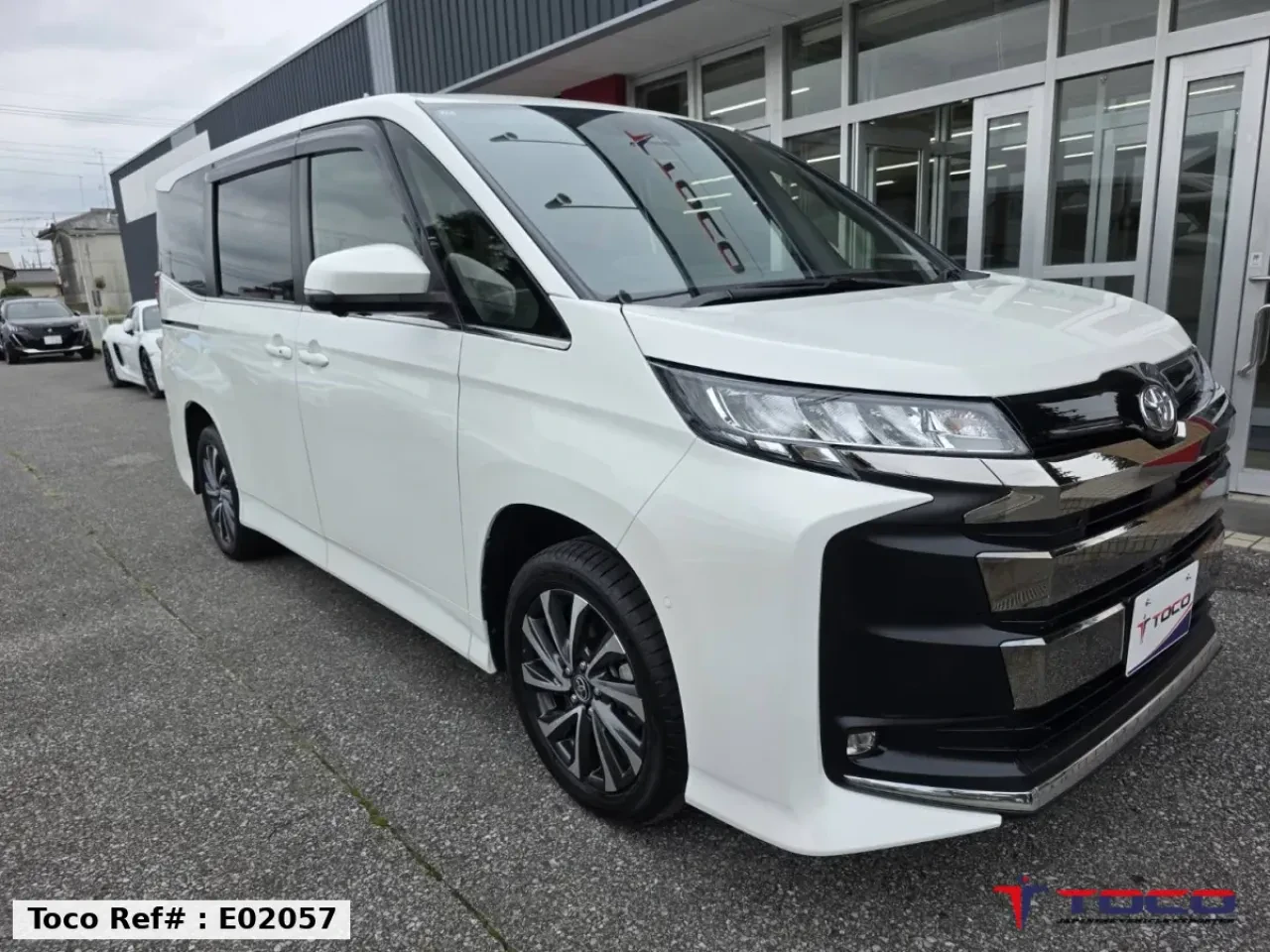2025 TOYOTA NOAH