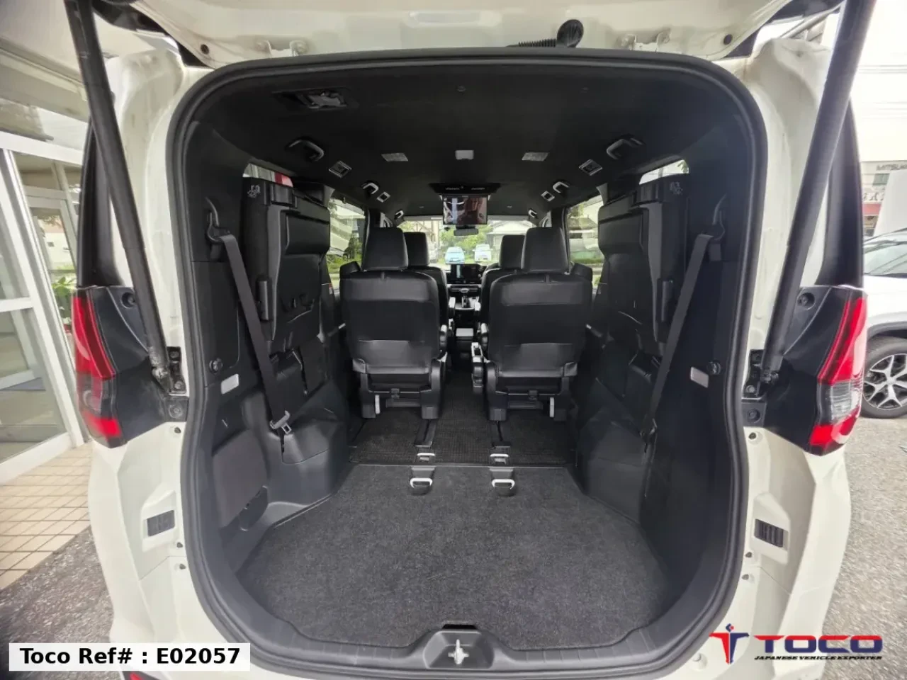 2025 TOYOTA NOAH