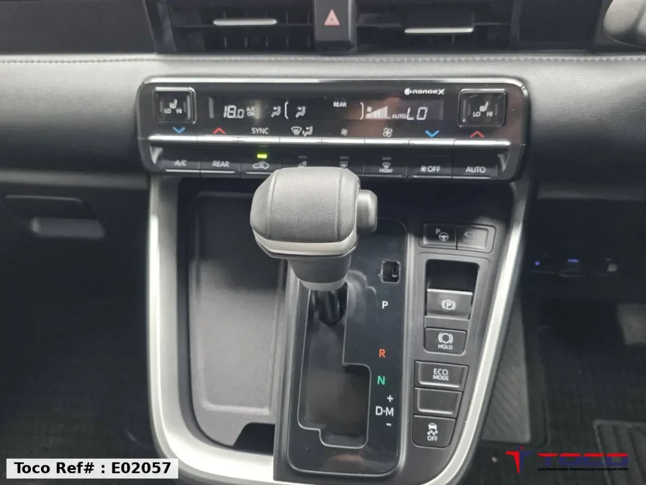 2025 TOYOTA NOAH