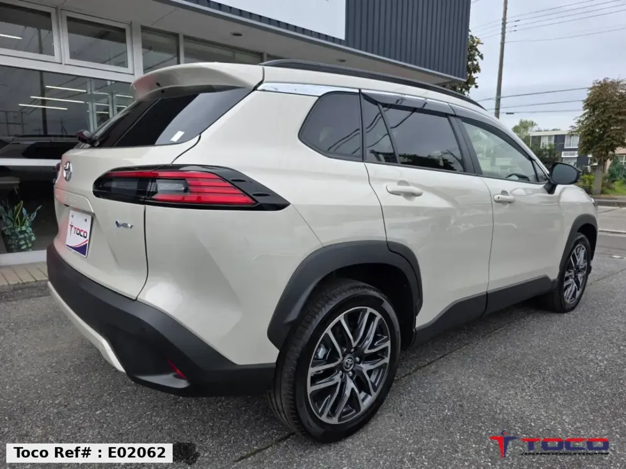 2026 TOYOTA Corolla Cross Hybrid 