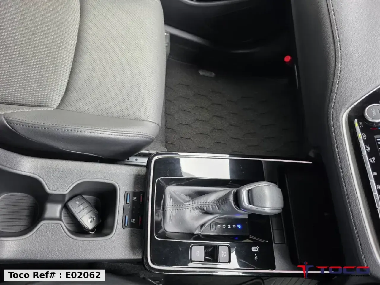 2026 TOYOTA Corolla Cross Hybrid 