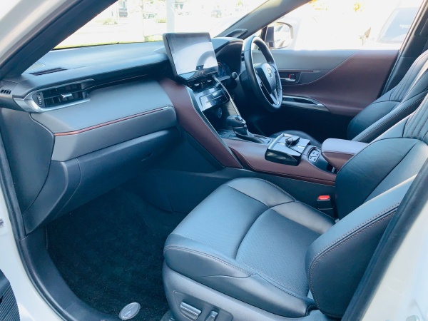 2021 - TOYOTA HARRIER - HV - Image 20