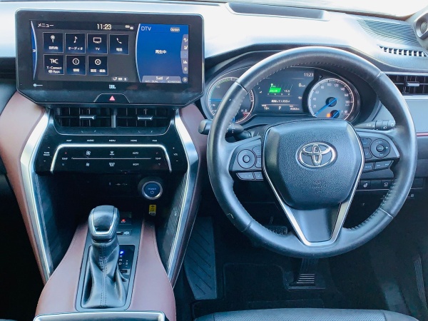 2021 - TOYOTA HARRIER - HV - Image 19