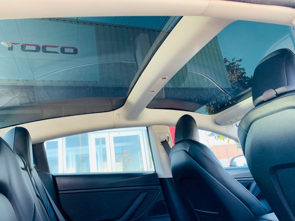 2020 TESLA MODEL 3 - Image 24