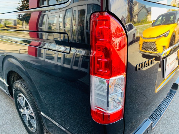 2024 TOYOTA HIACE SUPER GL - Image 11